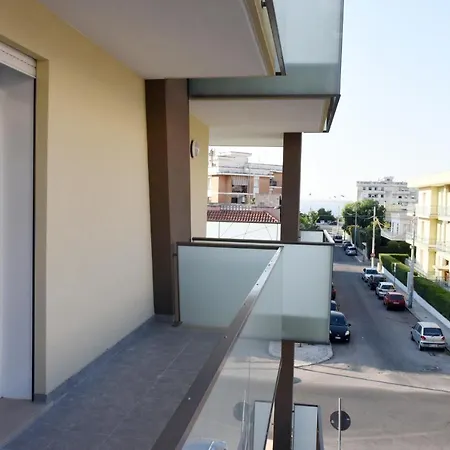 Acquamarina فندق مبيت وإفطار